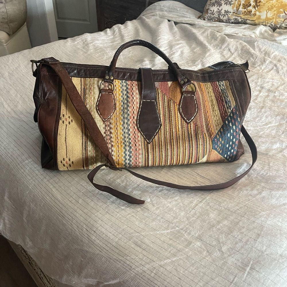 Colorful Patterned Duffel Bag with Leather Accents from Morocco. Handmade! New. - Picture 8 of 11